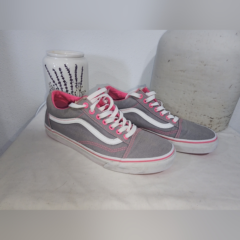 Vans Grey White Stripe Shoes Sz 10 Skateboarding Sneakers Fabric